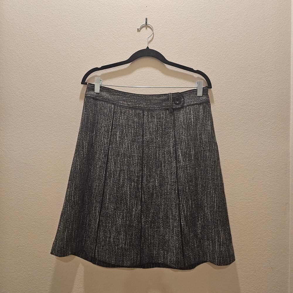 Ann Taylor Women's A-Line Mini Skirt Size 6